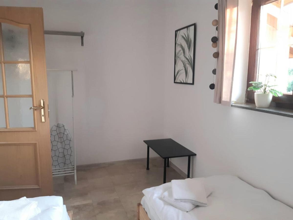 Apartamenty Rodzinne Pilica Park Sulejow Exterior photo